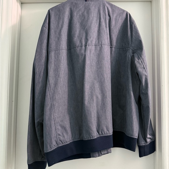 Tommy Hilfiger Men's Grey Jacket - Picture 2 of 3